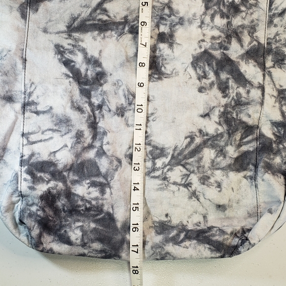 UO - 76 Tie Dye Large Tote Bag #003/47 - Picture 14 of 16